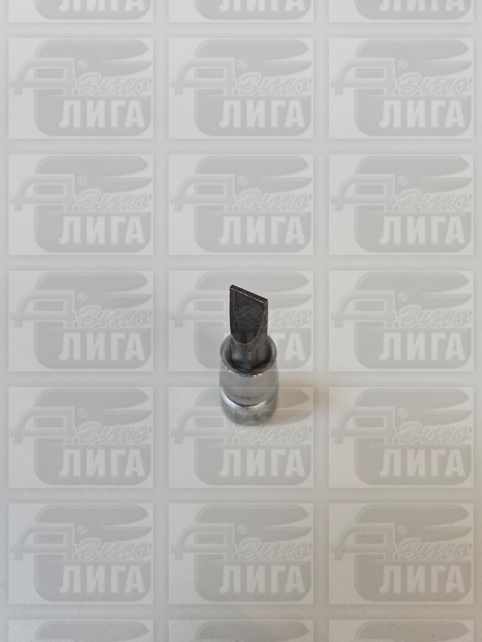 Головка бита шлиц 1/4 SL6.5 L=37мм маякавто 32337065