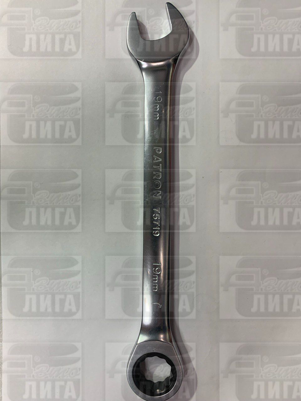 Ключ комбинированный трещоточный 19 мм PATRON P-75719
