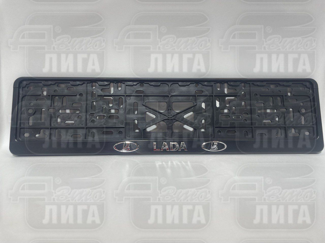 Рамка под номер LADA