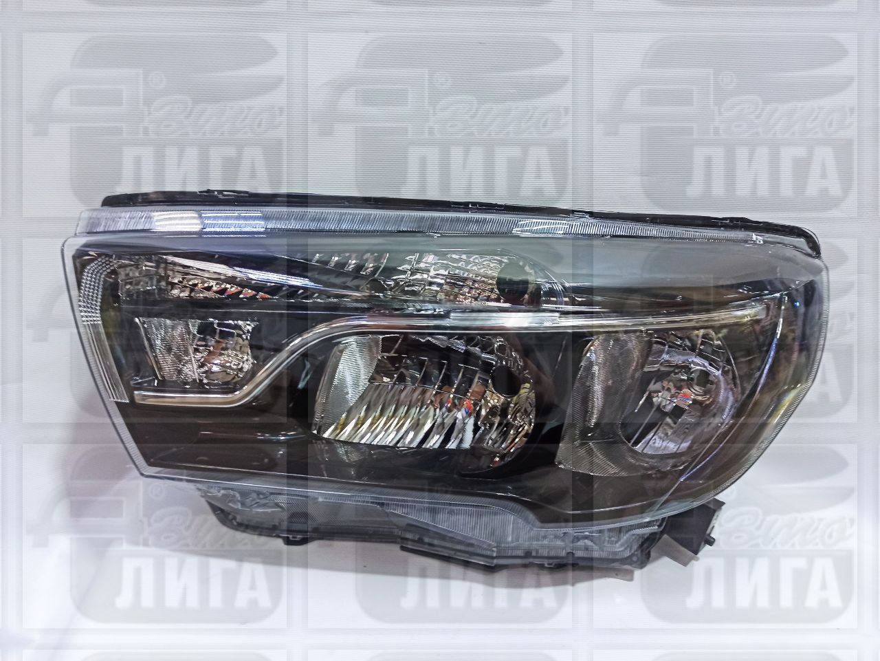 Блок-фара левая LADA Vesta "Китай"