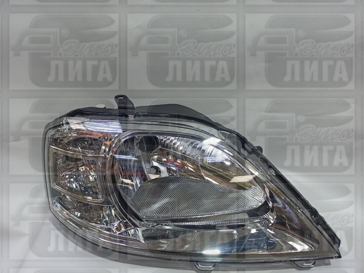 Блок-фара правая Largus/Ларгус "Китай"