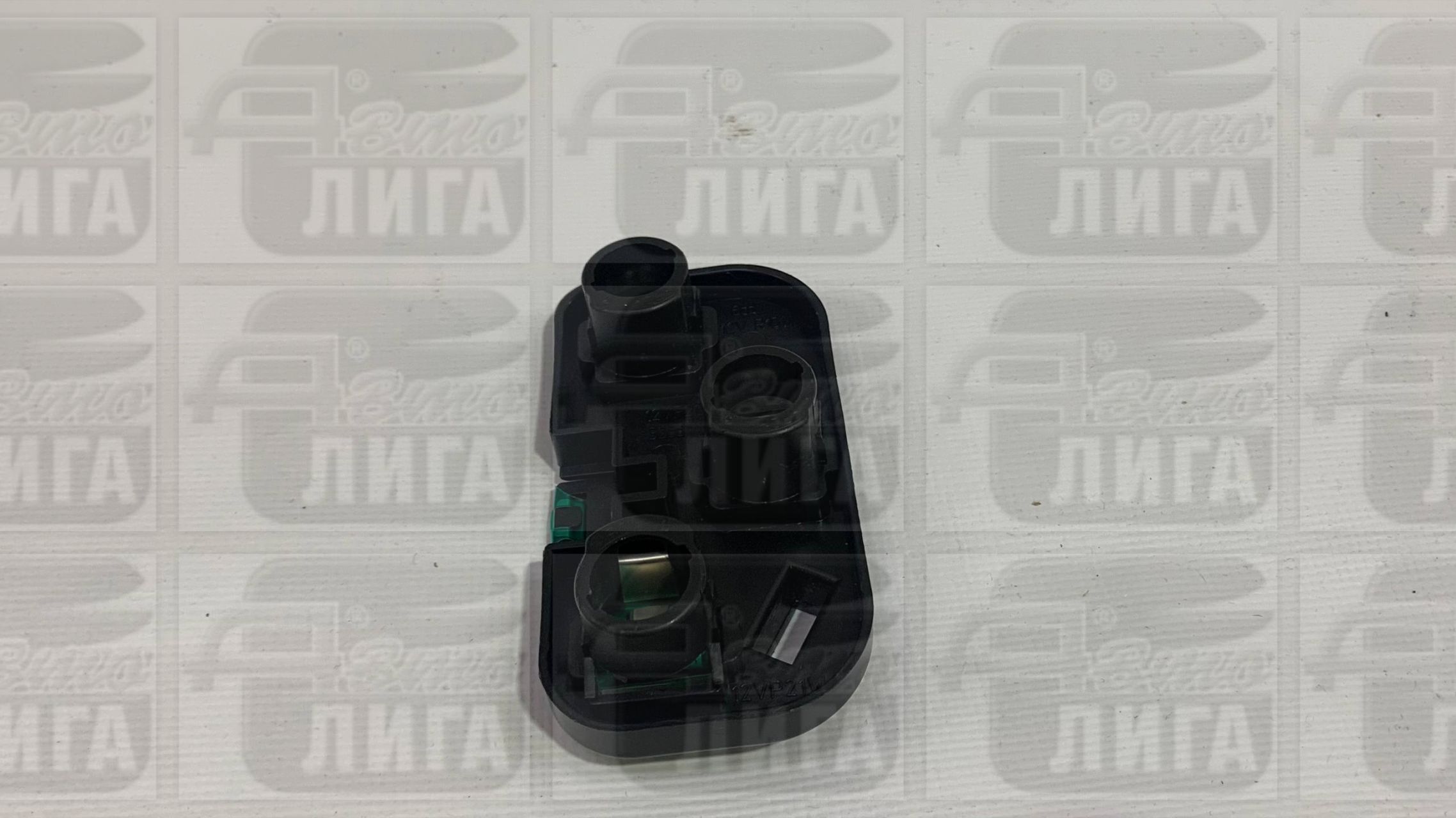 Держатель платы заднего фонаря ВАЗ 2111 правый "ДААЗ" г.Димитровград