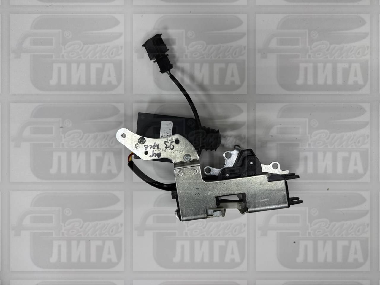 Замок внутренний передний ВАЗ 2123 правый "ДААЗ".