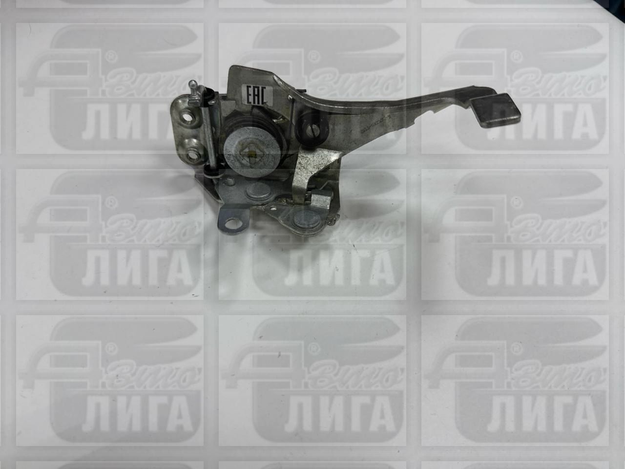 Замок внутренний передний ВАЗ 2121 правый "ДААЗ".