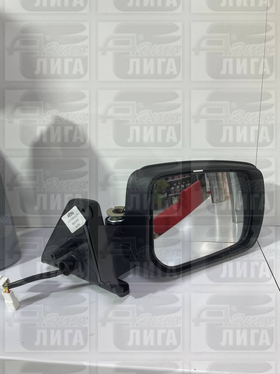 Зеркало боковое с электроприводом правое Урбан г.Димитровград 