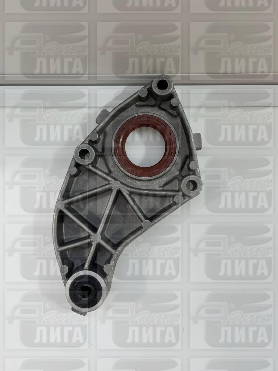 Кронштейн привода левый ВАЗ-2123 "АвтоВАЗ".