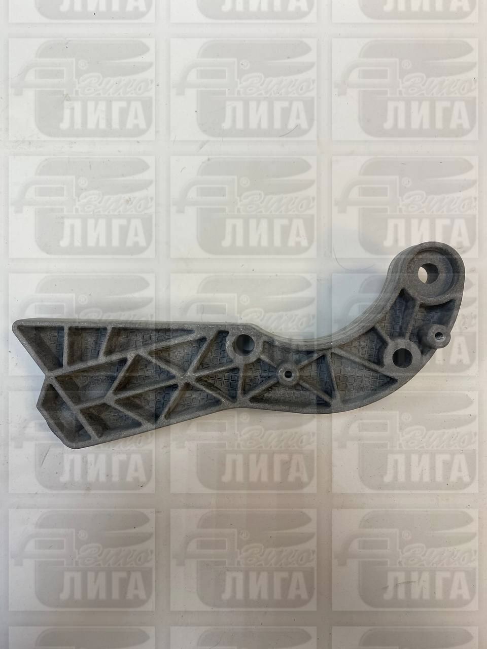 Кронштейн задней опоры двигателя ВАЗ 1118 Калина "АвтоВАЗ". Кронштейн задней подвески двигателя.