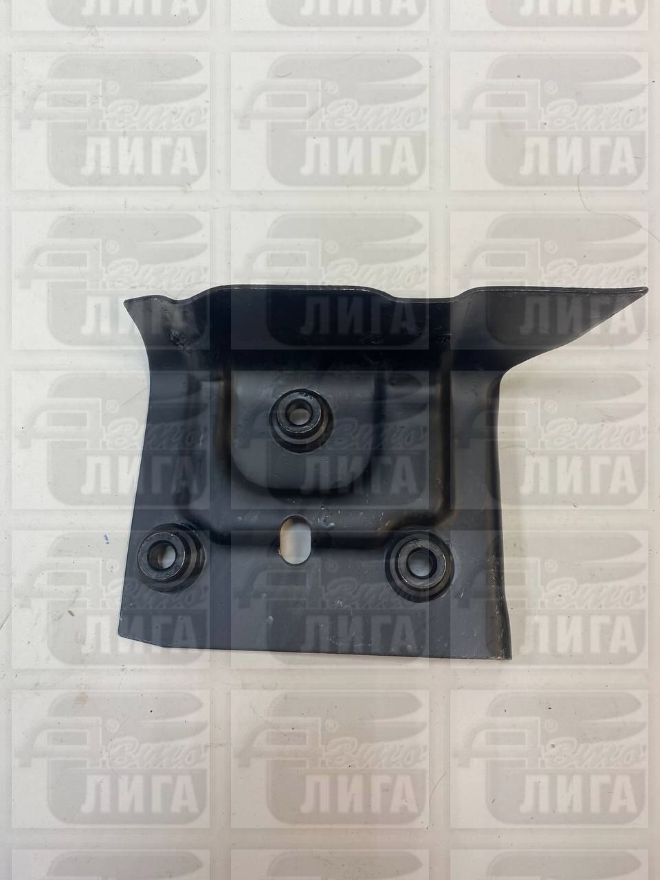 Площадка кронштейна растяжки правая ВАЗ 2108 "Начало" г.Набережные Челны