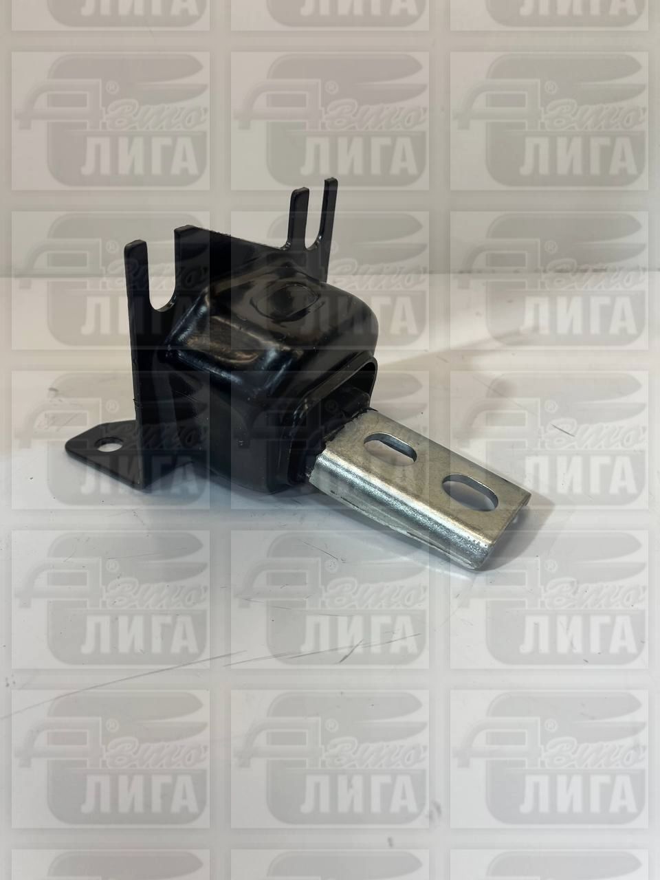 опора двигателя левая Ларгус Веста