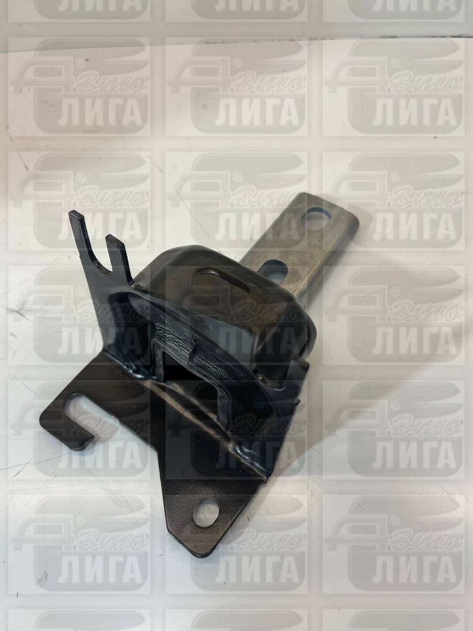 Опора двигателя ВАЗ Веста / LADA Vesta левая.