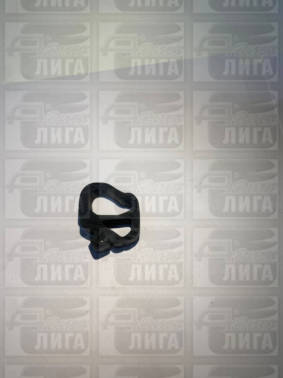 Отбойник капота ВАЗ 1118 "БРТ".