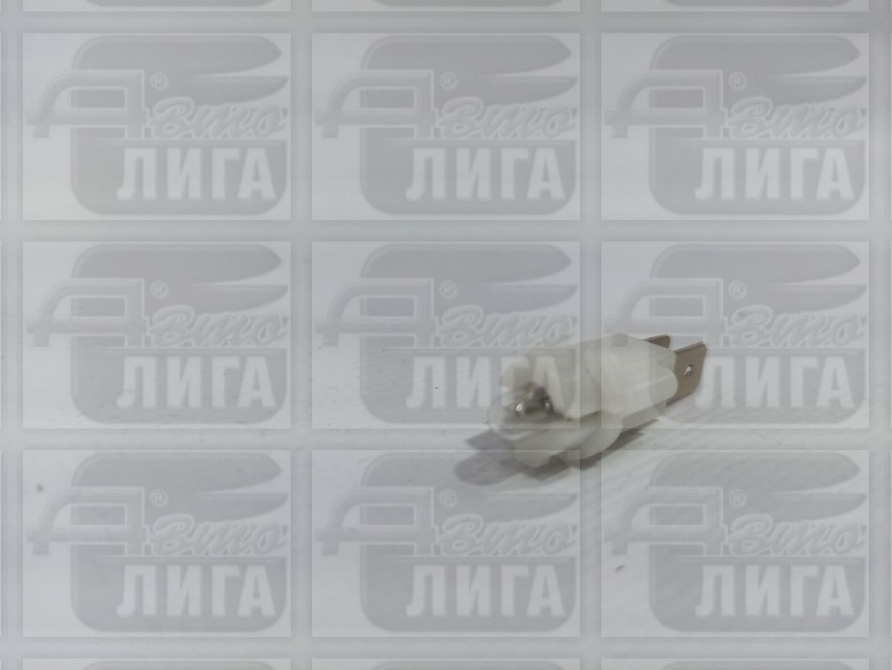 Патрон рычагов отопителя ВАЗ 2107 Россия.