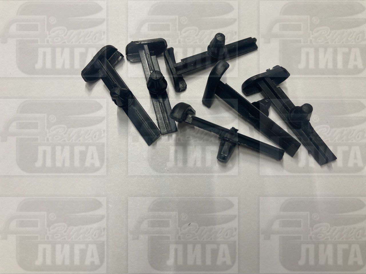 Пистоны бархоток стекла Калина (11180-6203300/01-00) "Сызрань-пластик"