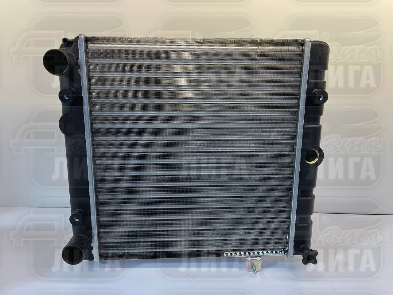Радиатор охлаждения ВАЗ 1111 ОКА "ДААЗ" г.Димитровград. Радиатор охлаждения алюминиевый. Радиатор основной.