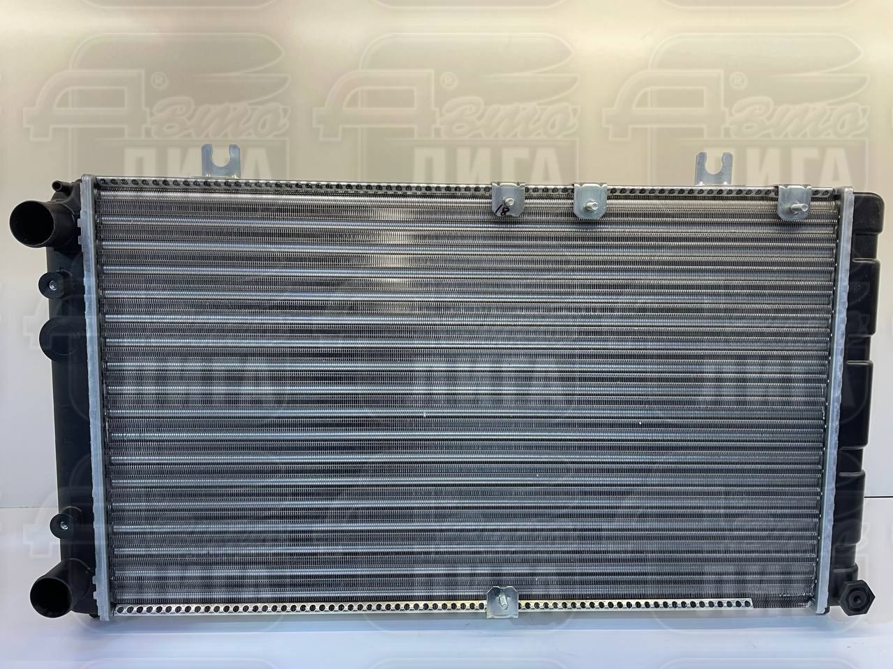 Радиатор охлаждения ВАЗ 1118-1119 Калина "ДААЗ" г.Димитровград. Радиатор охлаждения алюминиевый. Радиатор основной.