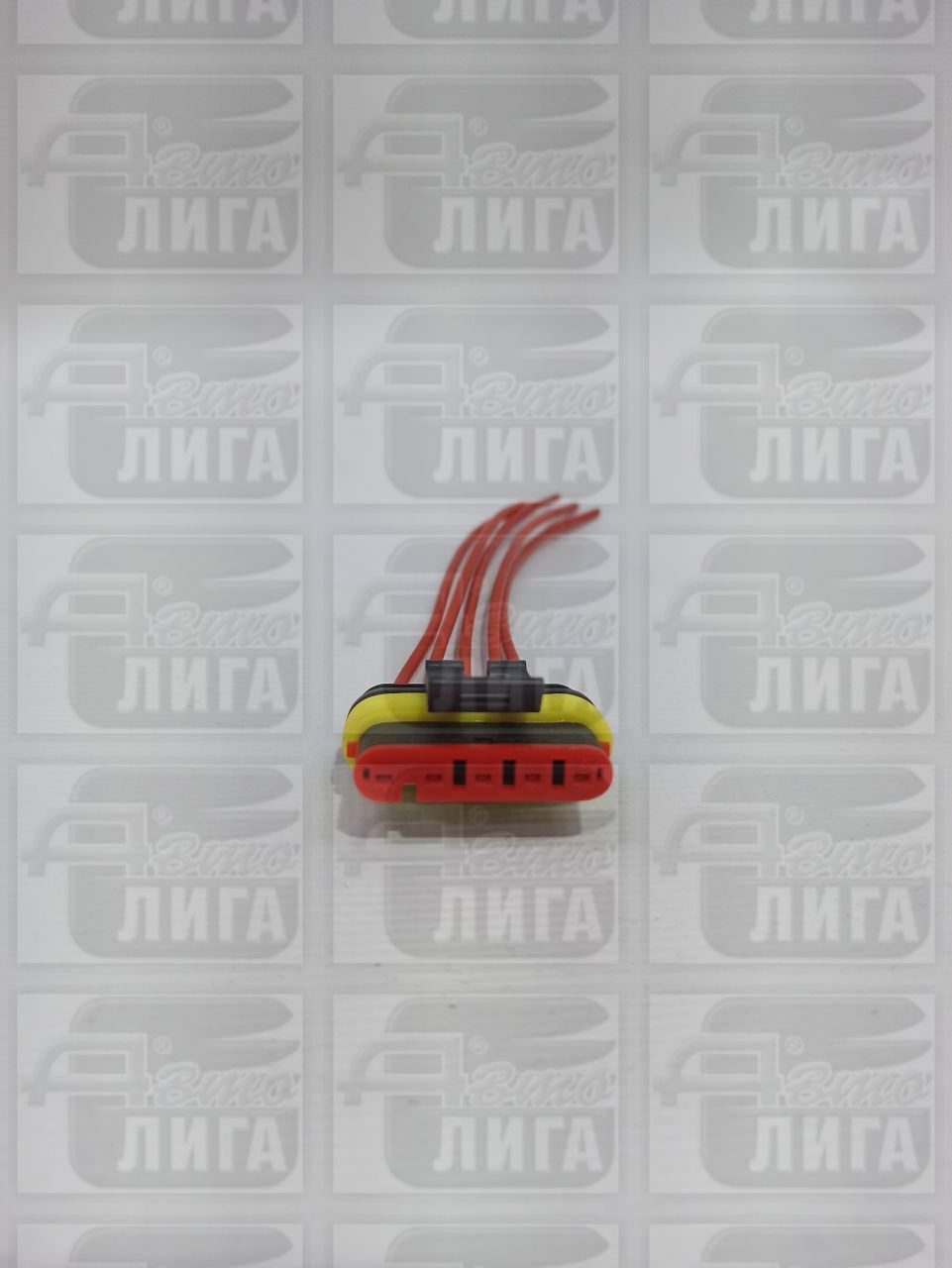 Разъем мотора стеклоочистителя ВАЗ 2123 г.Самара.