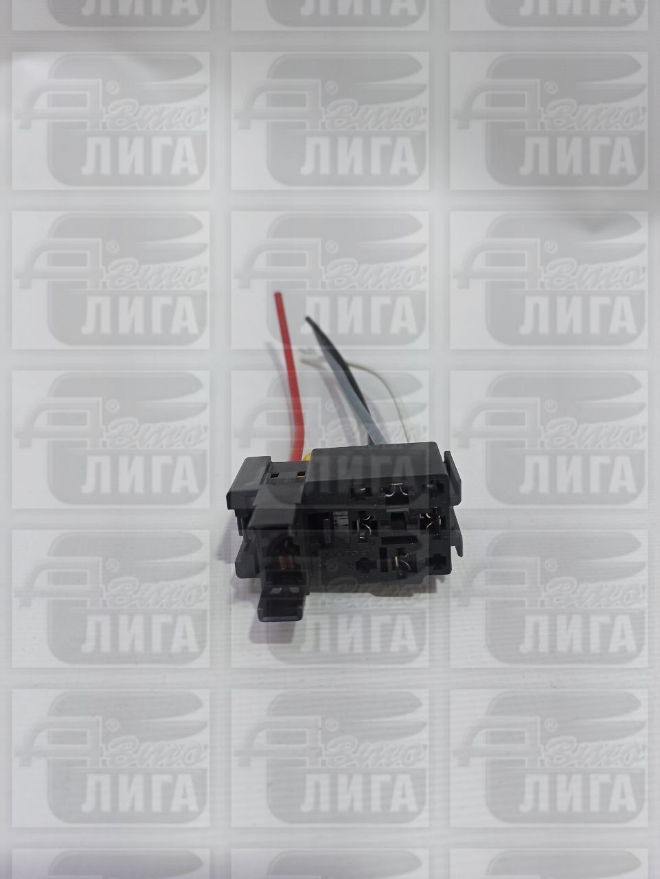 Разъем реле блока предохранителей Калина г.Самара.
