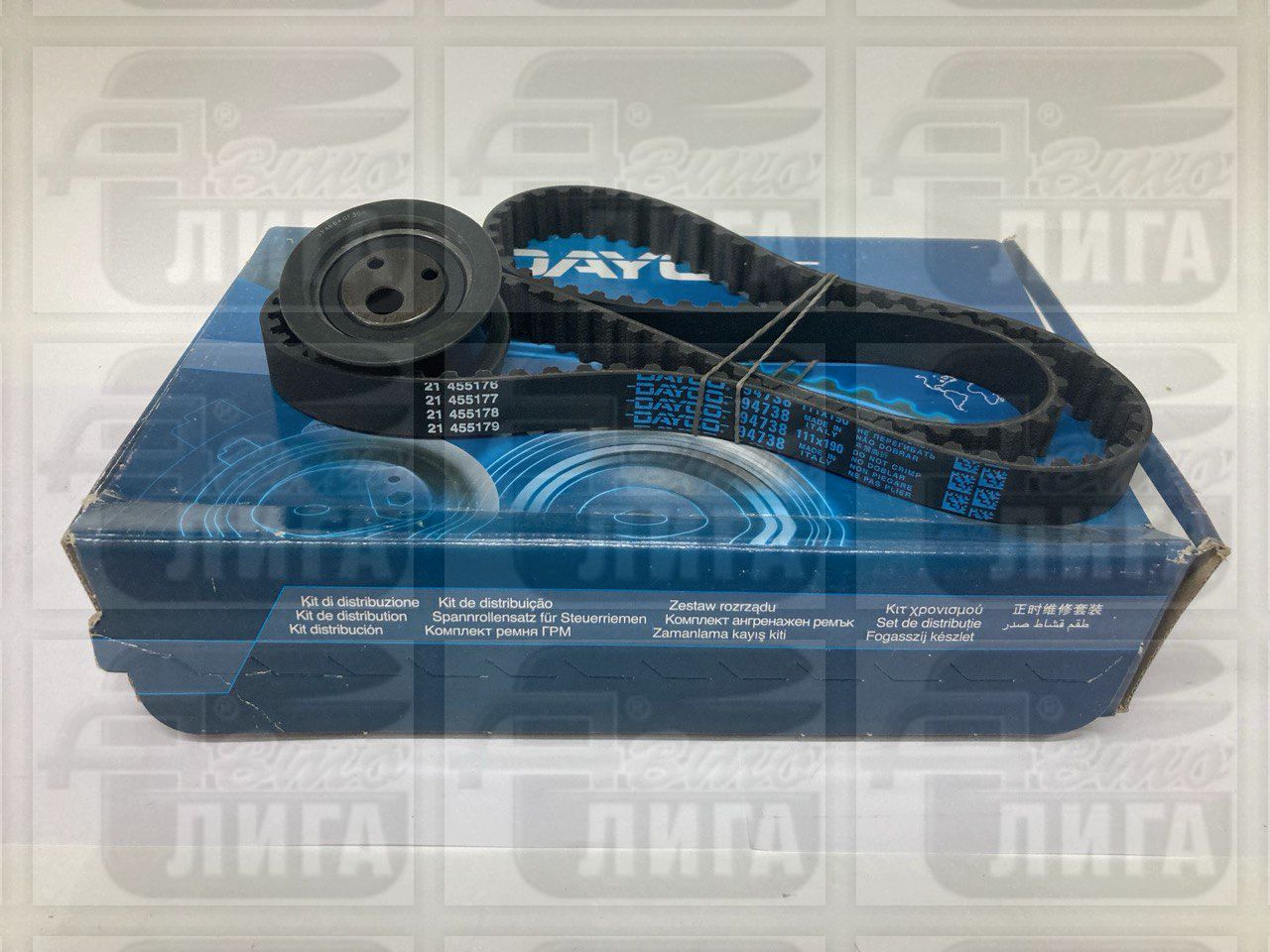 Ремень ГРМ ВАЗ 2108 комплект. Набор ремень ГРМ + ролик ВАЗ 2108 "DAYCO" Италия.