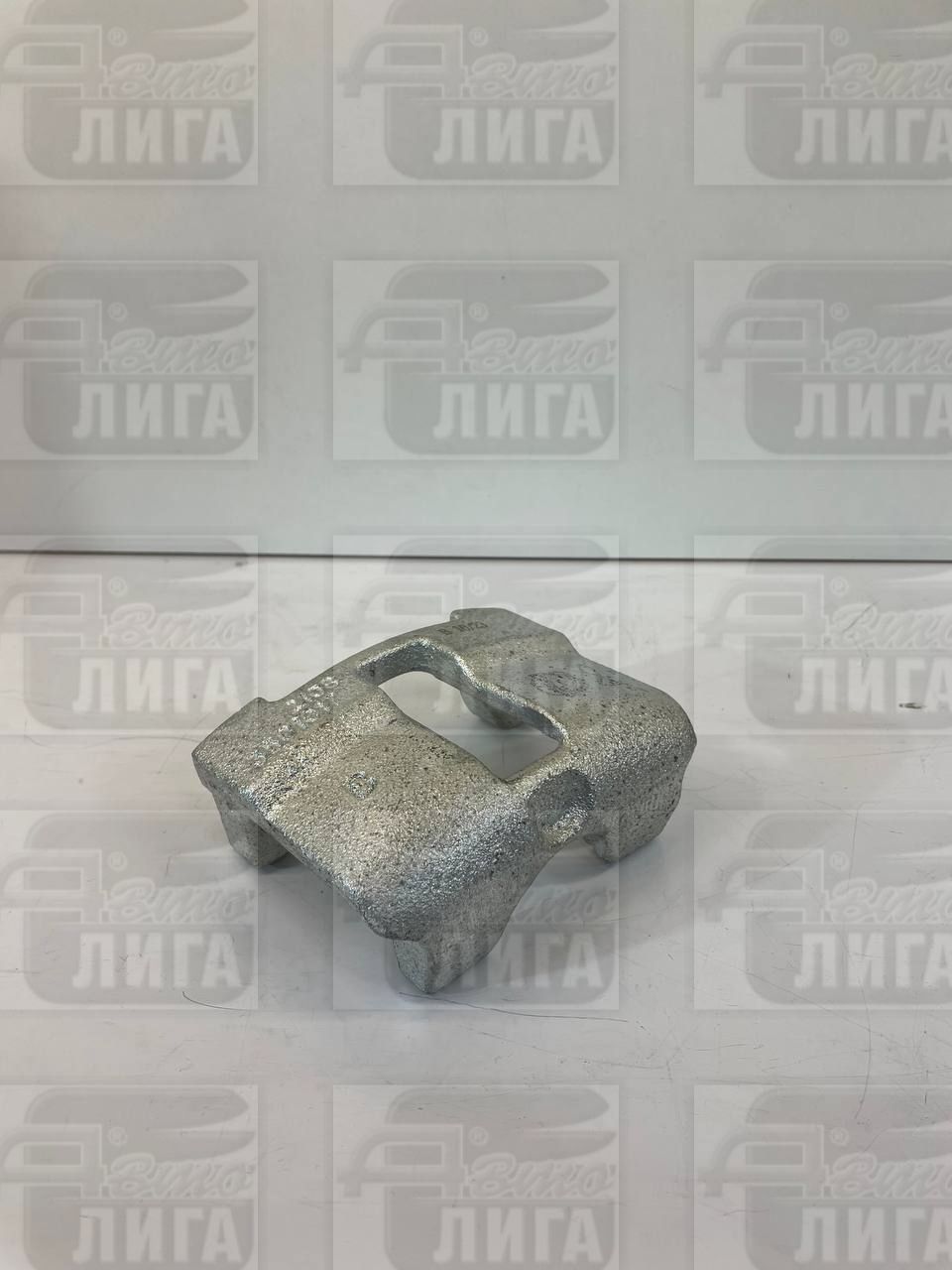 Скоба суппорта ВАЗ 2108 "АвтоВАЗ".