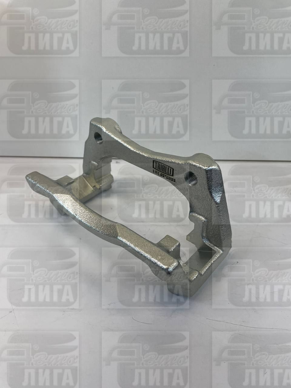 скоба суппорта