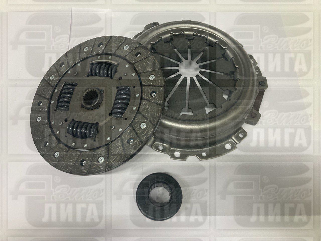 Сцепление ВАЗ 2181 Гранта в сборе "АвтоВАЗ - ВИС" г.Тольятти. Комплект (диск ведомый, корзина, выжимной подшипник).
