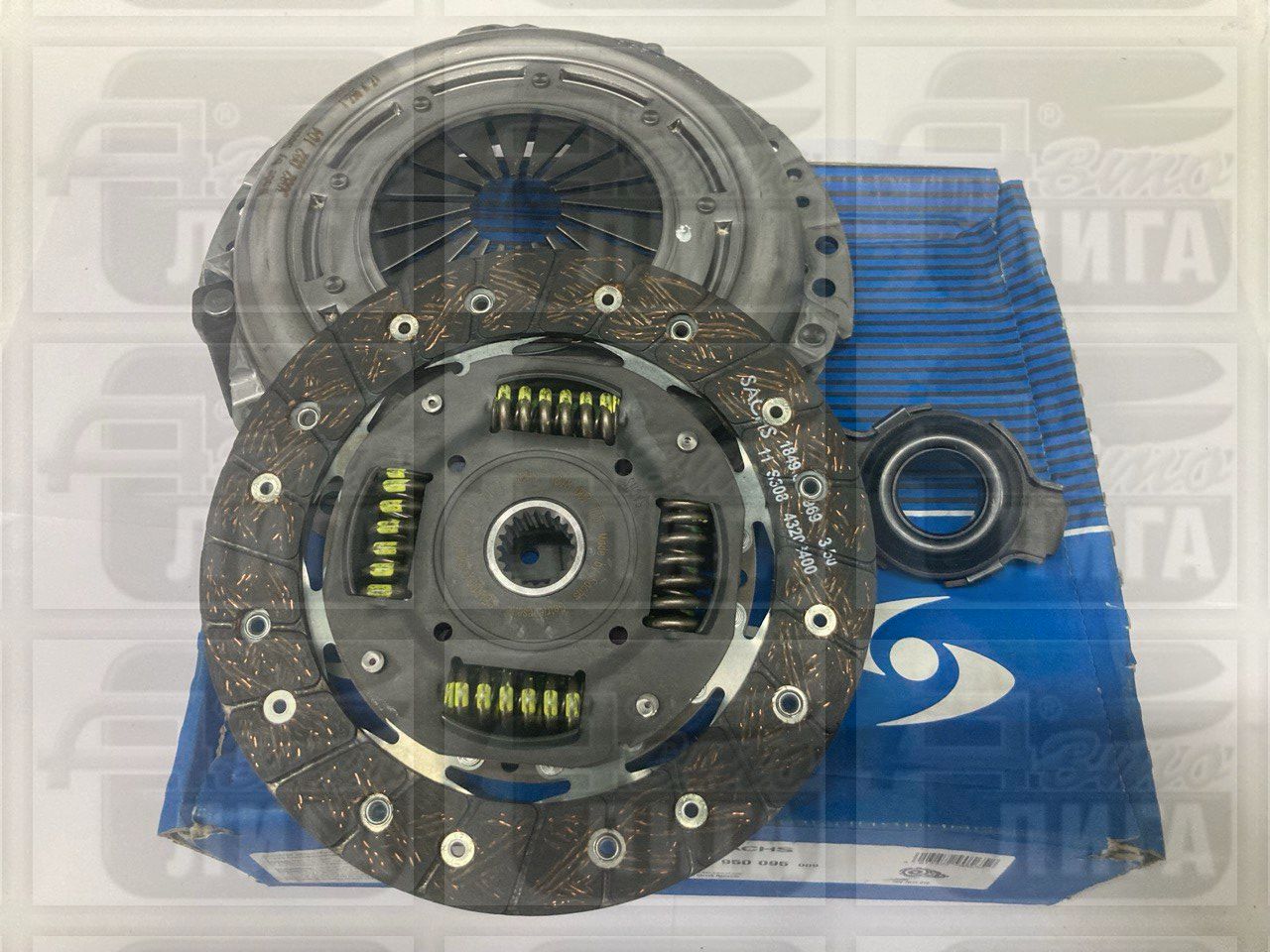 Сцепление ВАЗ 2110 в сборе "SACHS". Комплект (диск ведомый, корзина, выжимной подшипник).
