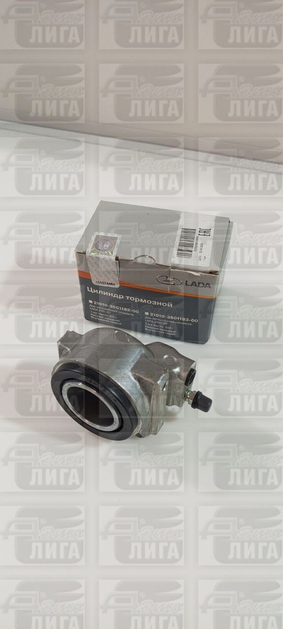 Цилиндр тормозной передний ВАЗ 2101 наружный правый "АвтоВАЗ".