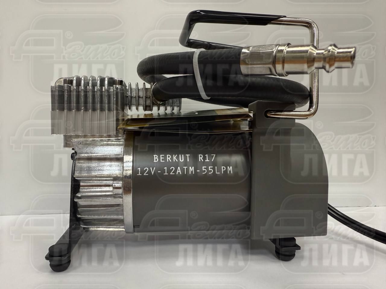 Автомобильный компрессор Berkut R-17