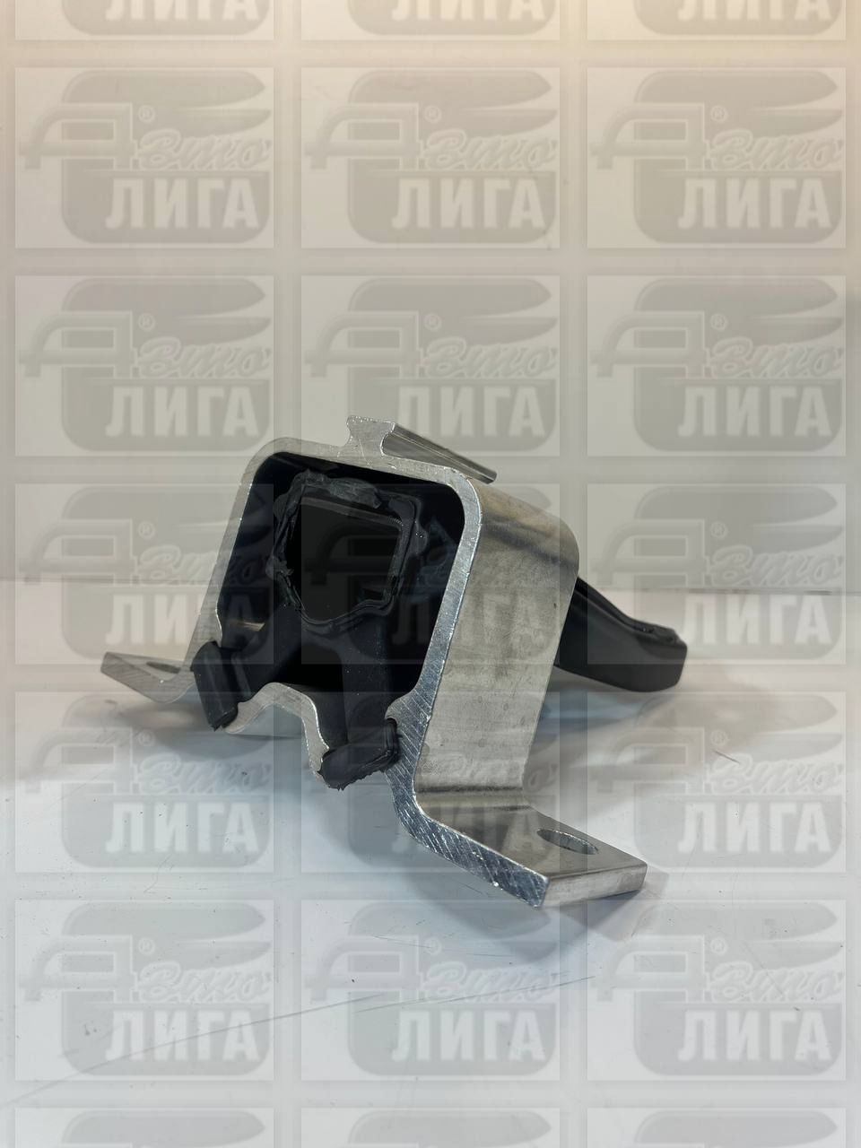 опора двигателя правая К7М Ларгус "Patron"