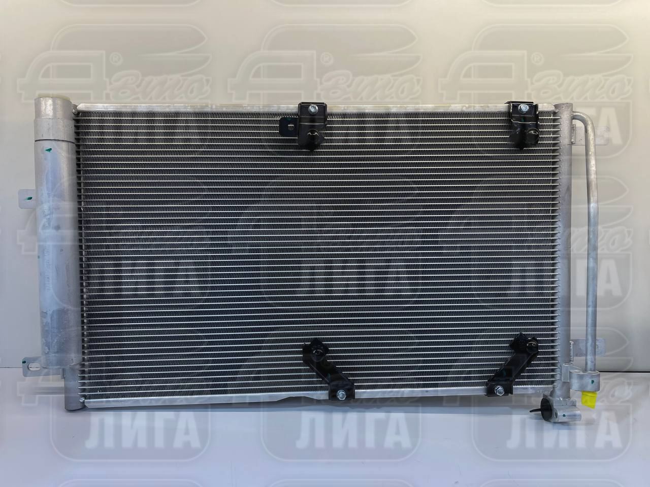 Радиатор кондиционера ВАЗ 2170 Приора "LUZAR" г.Санкт-Петербург.