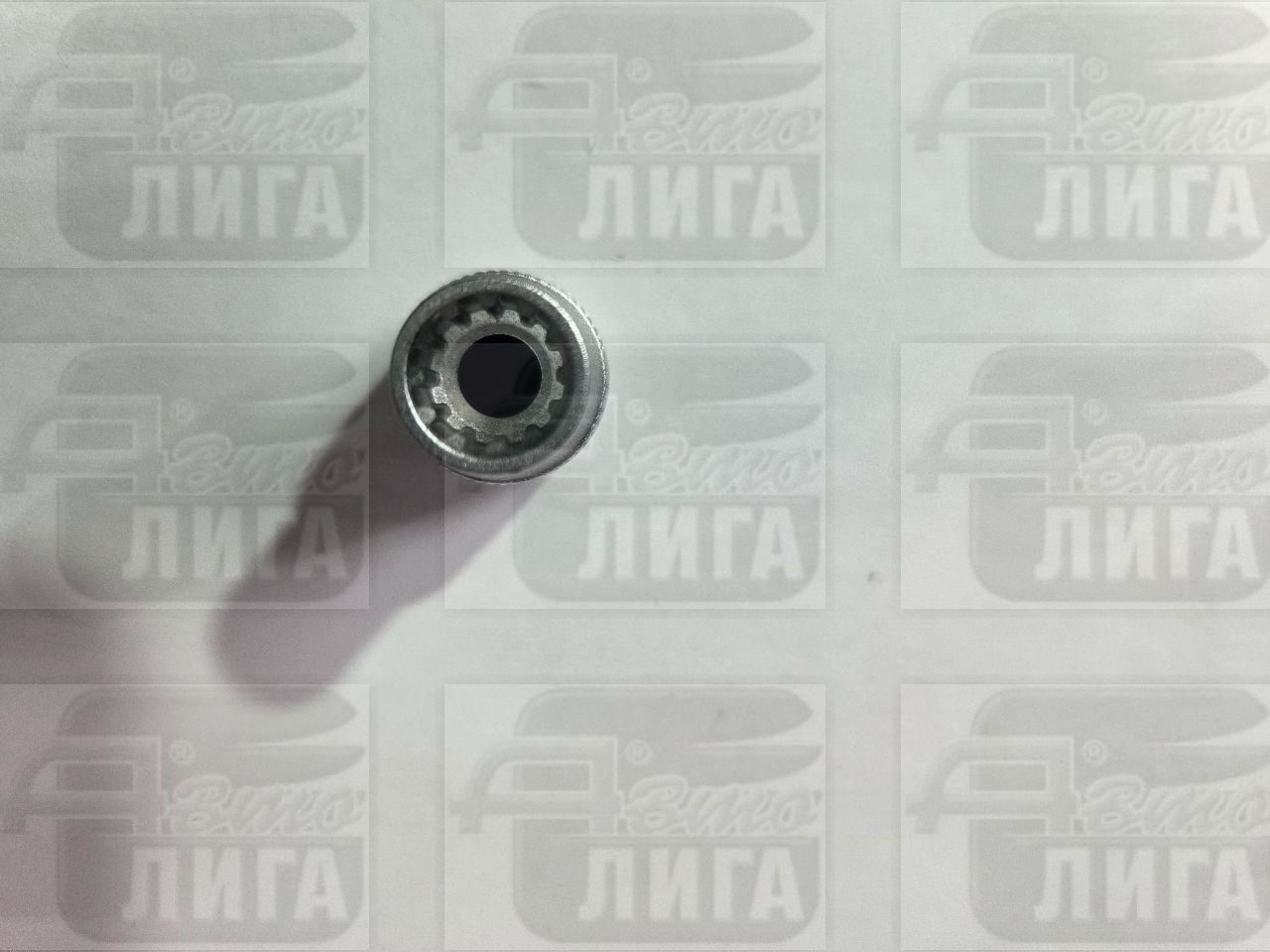 Головка торцевая с профилем SPLINE 3/8" HI3808SP