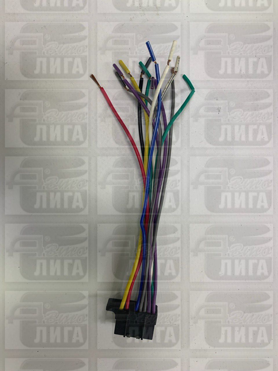 Разъём для автомагнитолы (Intro)