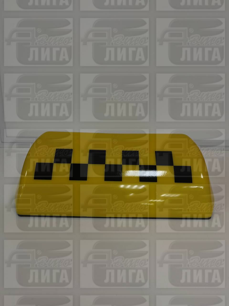 Знак такси ОСВАР на 4 магнитах шашки желтый