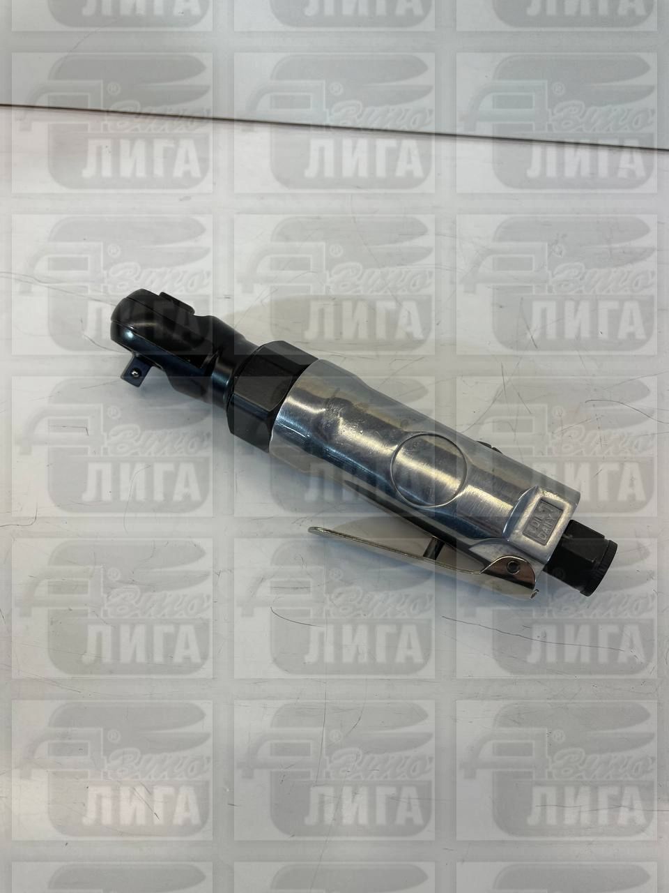 Трещотка пневматическая 1/4" 27 N.m EC820211