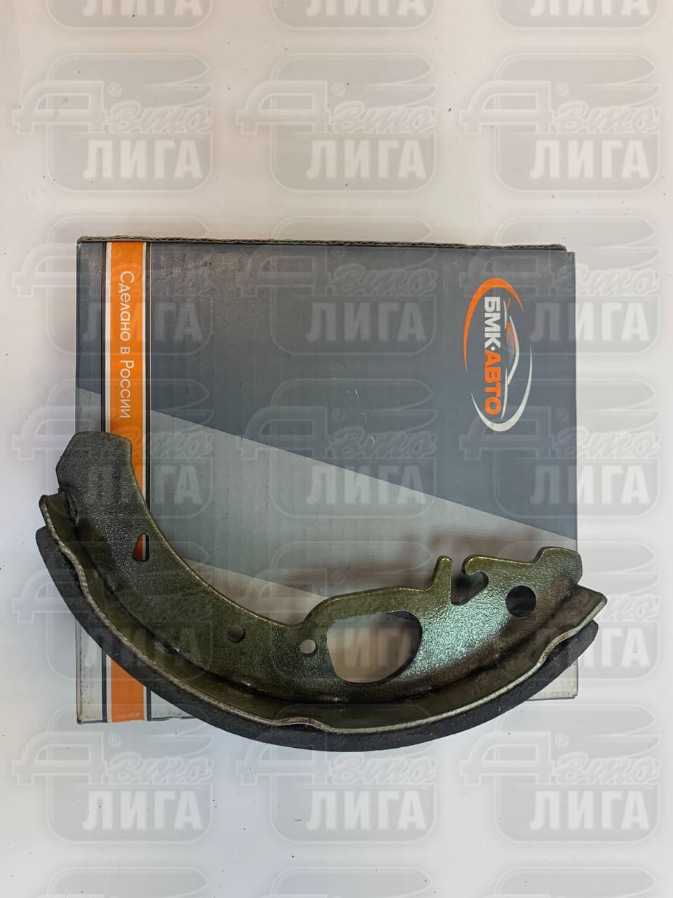 колодки тормозные задние с АБС БМК ВАЗ 1118