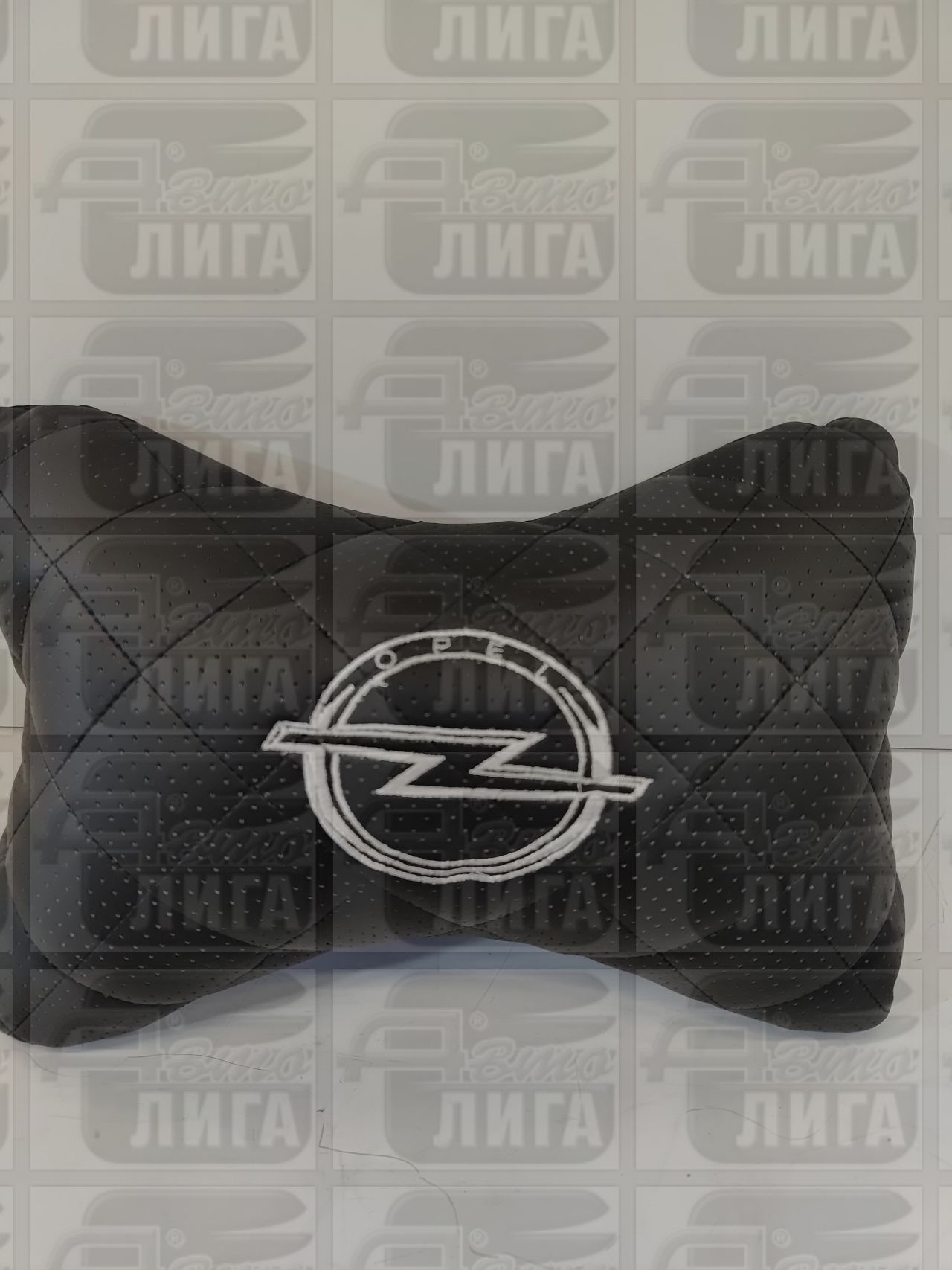 Подушка на подголовник "Opel"