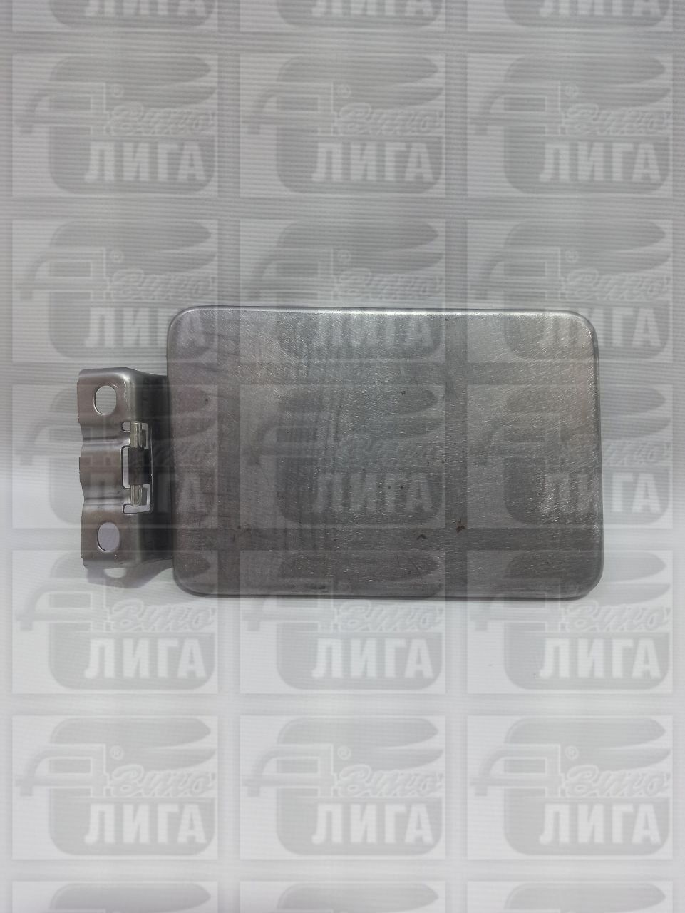 Люк наливной горловины бензобака ВАЗ. Люк б/бака.