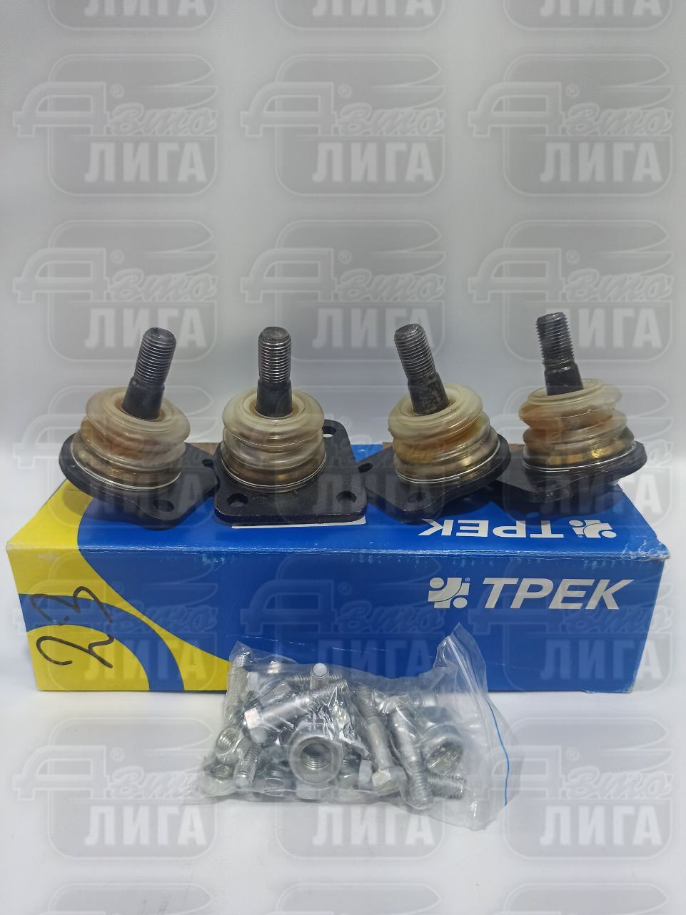 Шаровая опора ВАЗ 2123 (комплект 4 шт.) "Трек Чемпион" г.Миасс. Комплект шаровых опор. Шаровые.