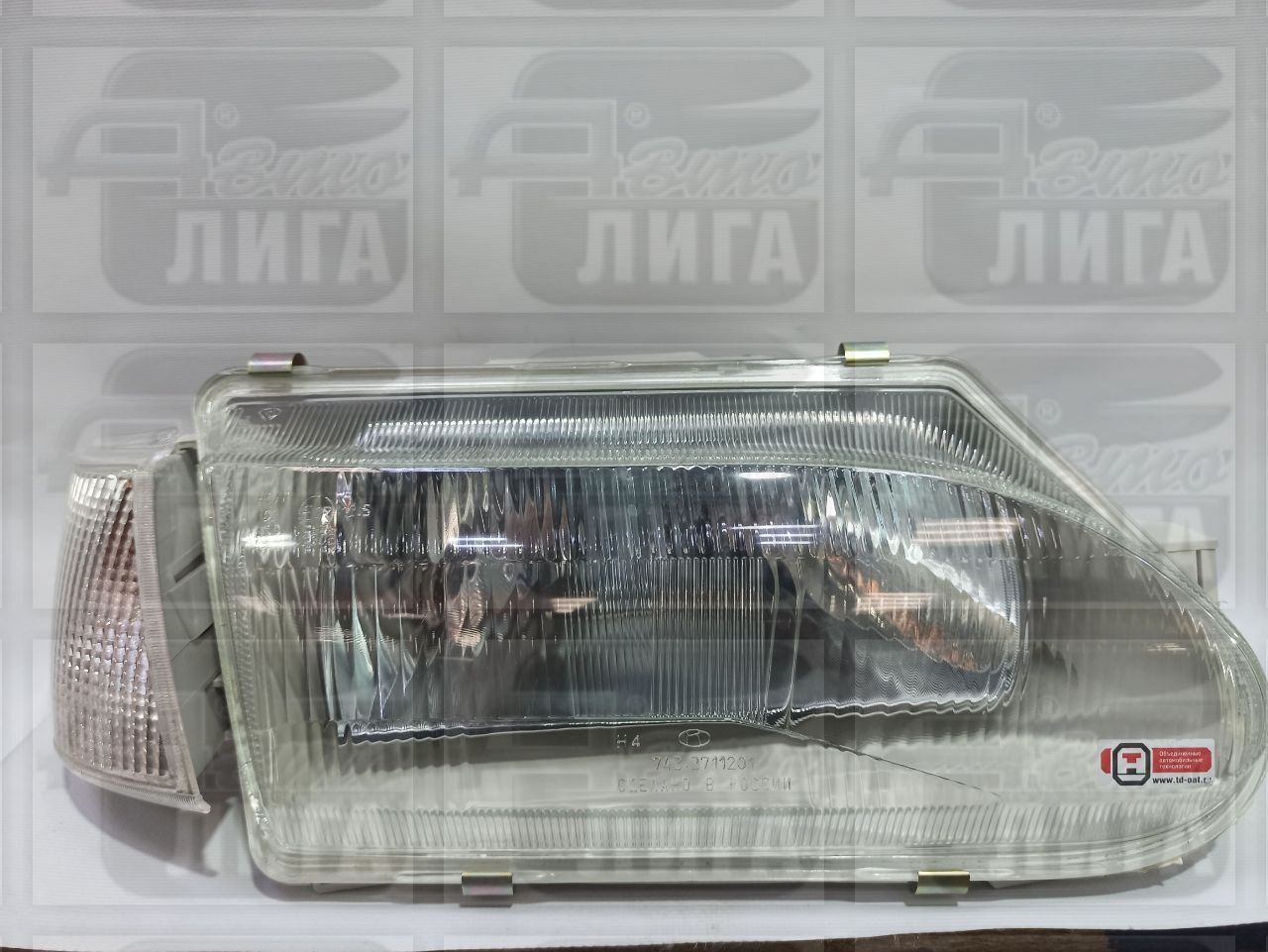 блок-фара правая БУП