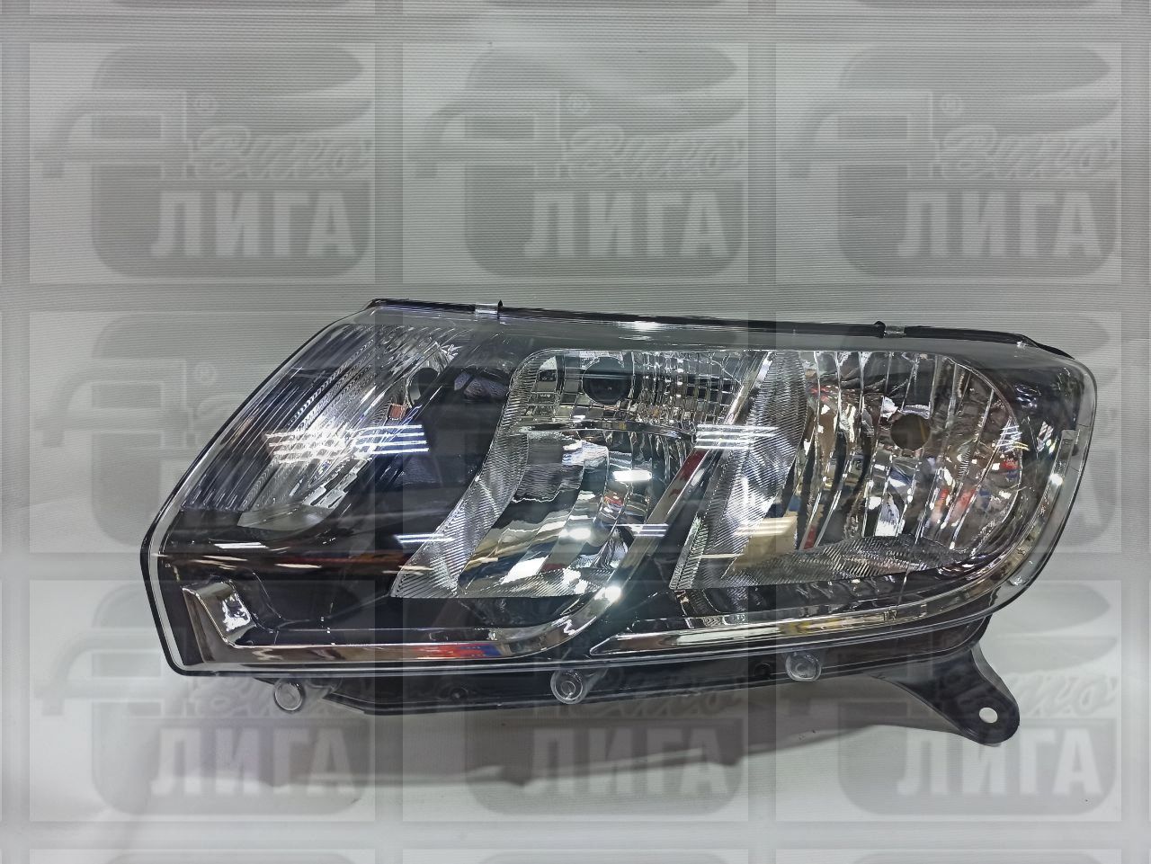 блок-фара левая FL CRTR