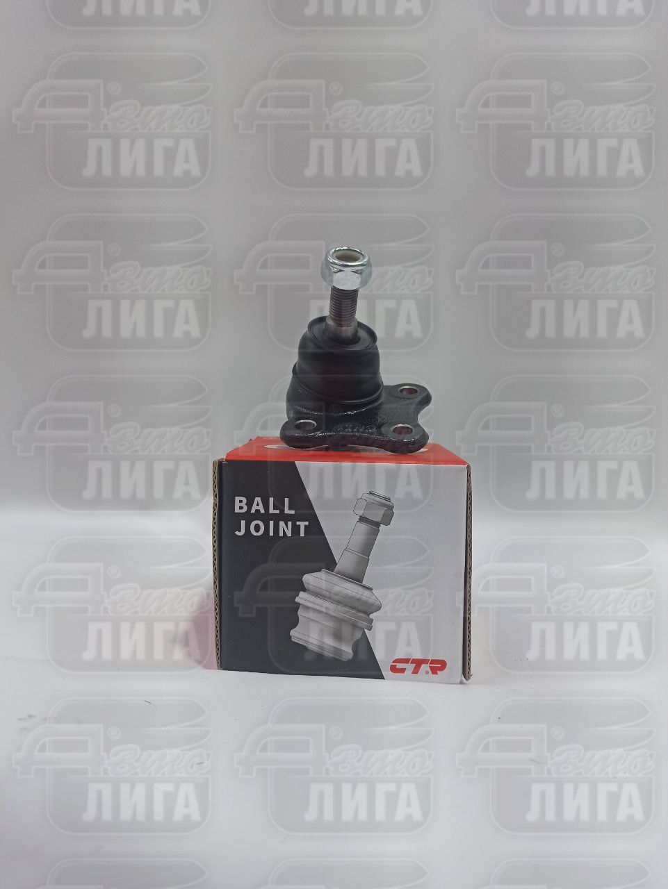 шаровая опора левая CTR