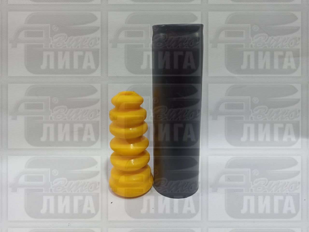 кожух+отбойник задний CS20