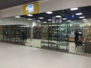 1 сентября 2016 года открылся магазин в Заволжском районе в ТЦ "Яркий".